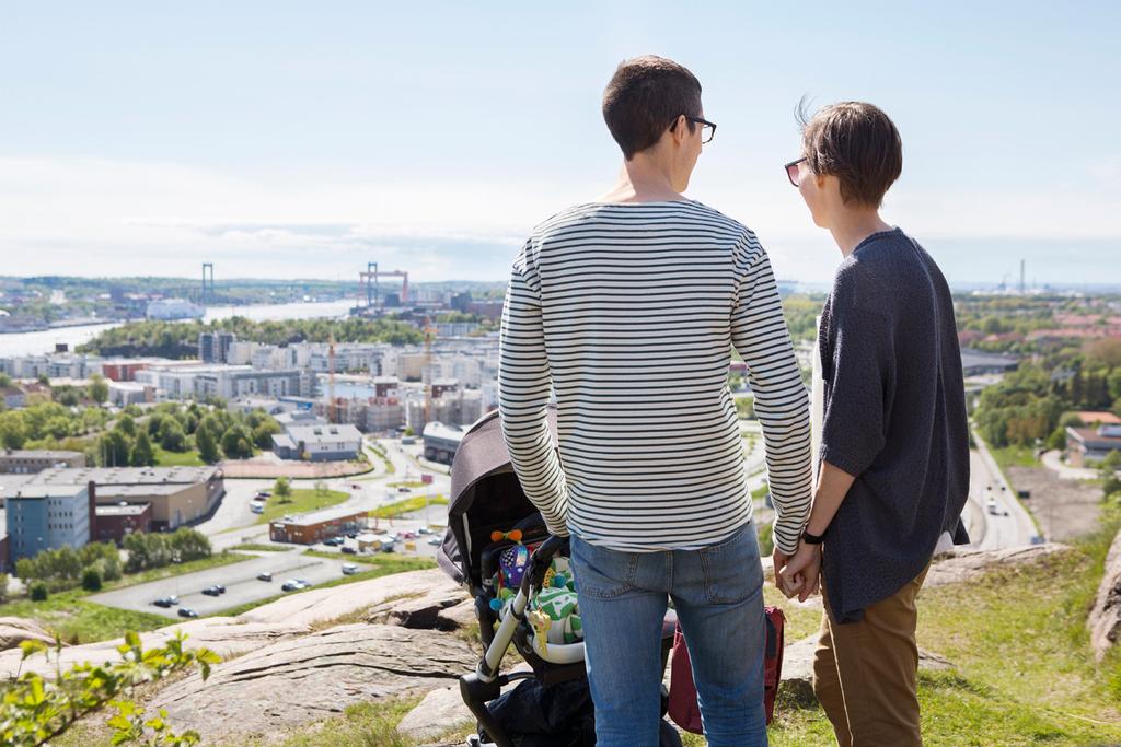 De kommunala nämnderna och styrelserna i Göteborgs Stad svarar inom sina respektive områden för att verksamheten bedrivs enligt de mål och riktlinjer som kommunfullmäktige har beslutat om samt de