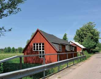 ENERYDARUNDAN, 26 KM Järnvägen drogs genom Älmhults kommun 1862 och det är tack vare den som Eneryda, Liatorp, Diö och Älmhult vuxit till de orter de är idag.