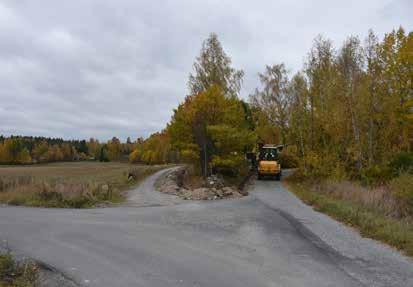 vägen. Foto mot söder: Lars Norberg 2016, Sörmlands Arkeologi AB.