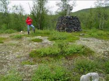 Rounala Kommun Beskrivning Motiv för urval Skydd Tillgänglighet Nyttjande Referenser Kiruna Rounala kapell uppfördes troligen under 1500- talet som en av de första kyrkobyggnaderna i Torne lappmark.