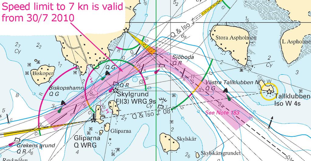 7 Nr 315 Inför 7 knop på position a) och b) a) 59-27,493N 16-12,607E SV om fyren Tallklubben Bsp Mälaren 2008/s06, Bsp Mälaren 2010/s06 b) 59-27,514N 16-10,948E V om fyren Gliparna Sweden.