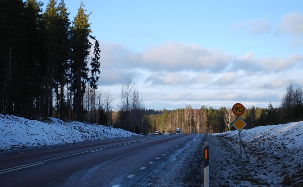 Infarten leder vidare mot badplats vid