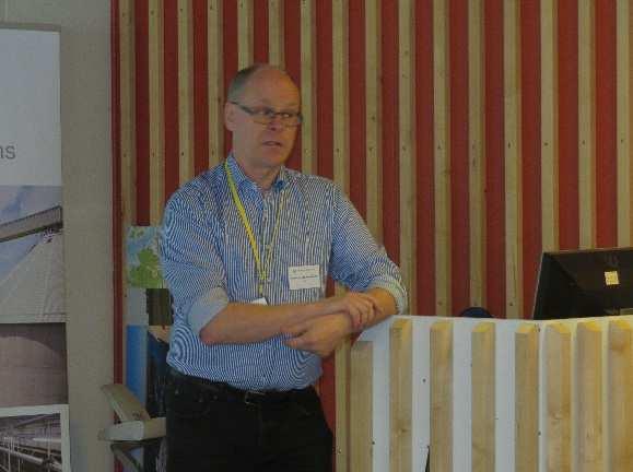 Bruk (Södra Cell) 25 och 26 april och huvudtemat för träffarna var vedgårdsteknik.