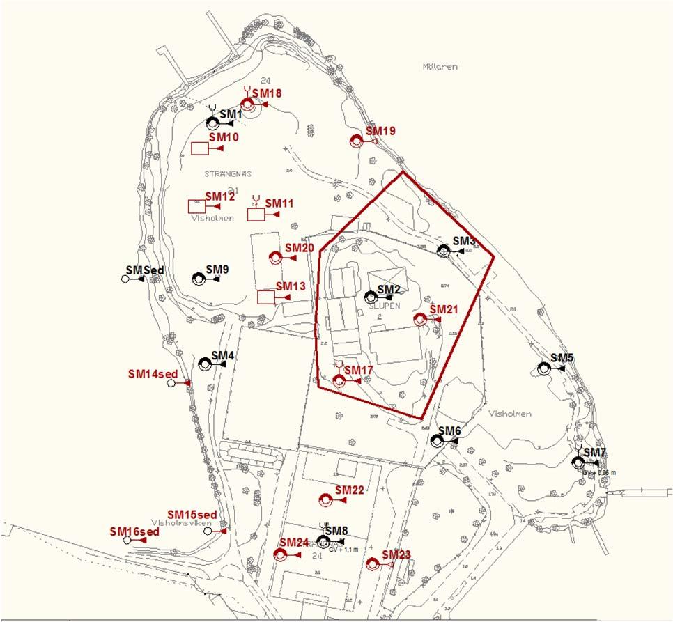 10 5.2.2 Vattenreningsverksområdet Området innefattar provpunkterna SM2, 3, 17 och 21 Figur 5.3 Röd markering visar antagen utbredning av vattenverksområdet. 5.2.2.1 Mark Vid SM2 har halter av bly påträffats i halter över KM.