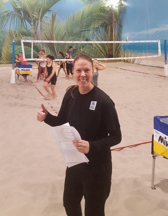 2. Ordförande Anneli har ordet Verksamhetsåret 2016/2017 har varit ett år då GBC än en gång varit med och skrivit historia för beachvolleyn i Sverige.