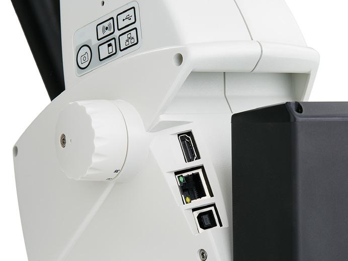 Transport, placering och förvaring Inbyggd bäranordning Alla mikroskop i Leicas E-serie är utrustade med handtag för bekväm och säker transport. Montera mikroskopet 1.