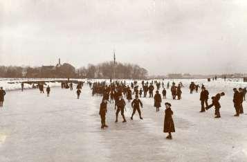 18/2 29/4 Ystad i vinterskrud Foton och föremål ur Ystads Fornminnesförenings samlingar.