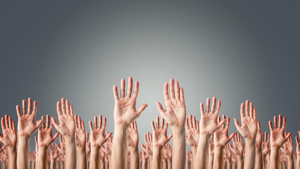 Utveckling av Internet Jag skulle vilja att alla räcker upp en hand Vilka av er har höger hand uppe?