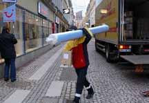 Varudistribution till olika handelsområden i Göteborg sker i allmänhet med tunga fordon, över 3,5 ton. Områdena har olika karaktär och skrymmande gods är vanligare i externhandelsområdena än i city.