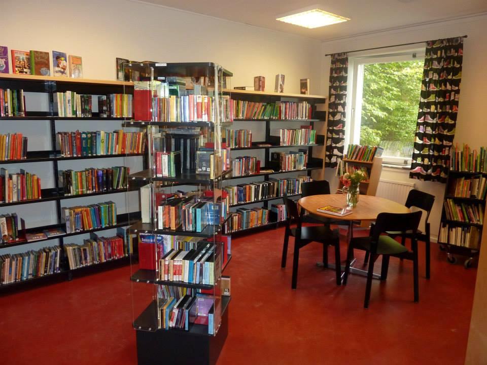Ramar, riktlinjer och lagstiftning Kopplingar till internationella, nationella, regionala och kommunala planer Internationella riktlinjer Unescos folkbiblioteksmanifest är rådgivande för FN:s