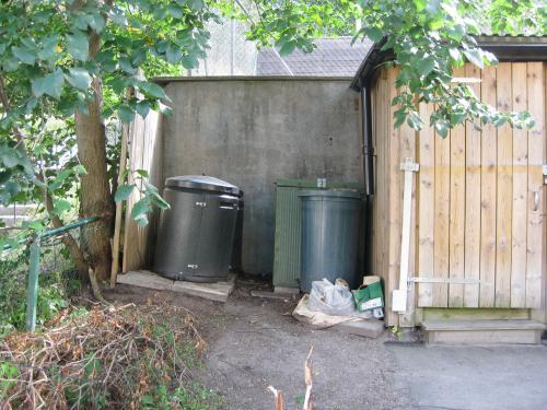 Komposthörnan före Komposthörnan efter Mål 5: Jämför din närmiljö med någon annans.