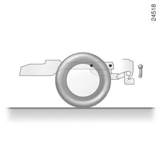 Lastning av bagagerum: släp A A: 614 mm (normalt chassi) A: 681 mm (långt chassi) Beträffande kultryck, max. släpvagnsvikt med och utan broms: Se Vikter i kapitel 6.