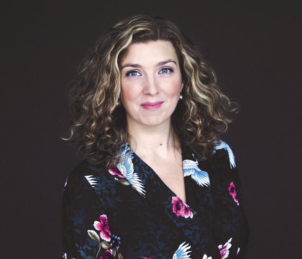 Frida Skybäck Foto: Camilla Gewing-Stålhage Frida Skybäck är en mycket omtyckt och produktiv författare uppvuxen i Örkelljunga.