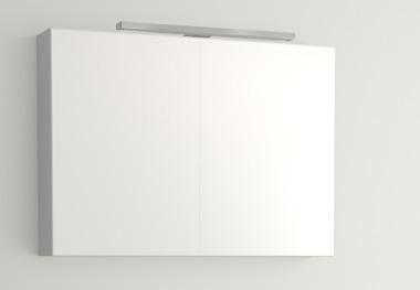 Spegel med inbyggd LED-belysning. Bredd 900 mm Eluttag utgår. Ej dimbar!