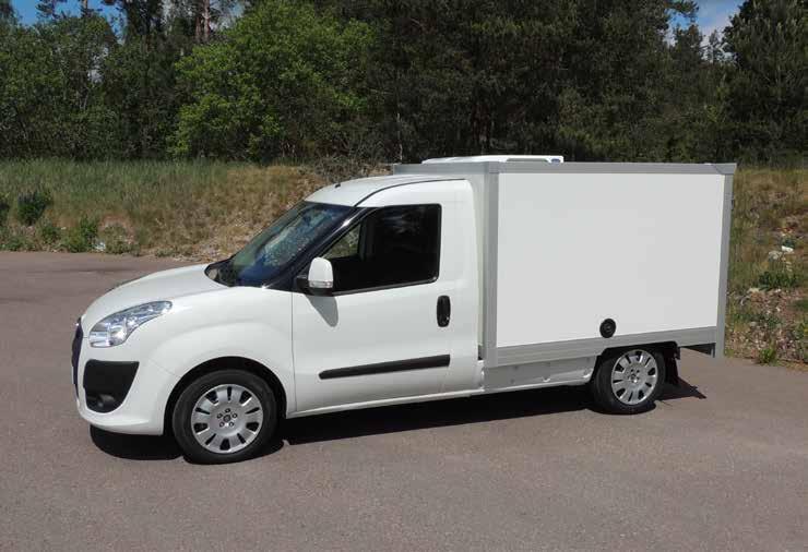 4-8 C FIAT Doblo Food 4,6m 3 Det finns EU-direktiv om hur mat och livsmedel ska fraktas och Fiat har den optimala lösningen för frakt av mindre mängder i exempelvis storstadstrafik.