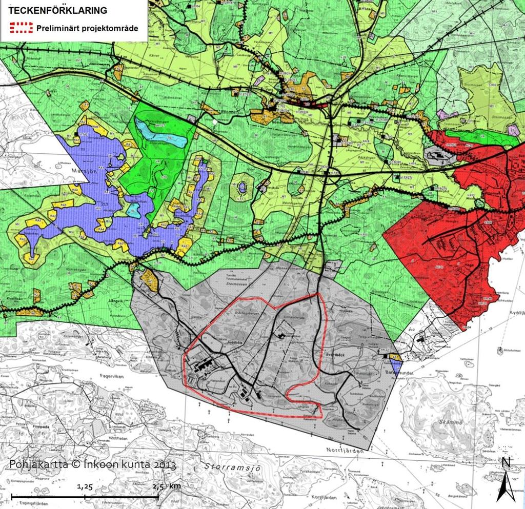 av grundvatten kategorisering 6.10.2006. (Nylands ELY-centralen 2013) Här finns även två fornminnen utmärkta. Därtill anges sträckningen för en naturgasledning i nordvästra delen av området. Bild 5-4.