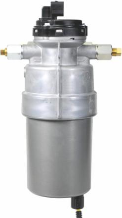 Avsnitt 5 - Underhåll Det fjärrmonterade bränslefiltret och lyftpumpenheten är utrustade med en givare för vatten i bränslet som ska varna föraren när det finns vatten i filtret.