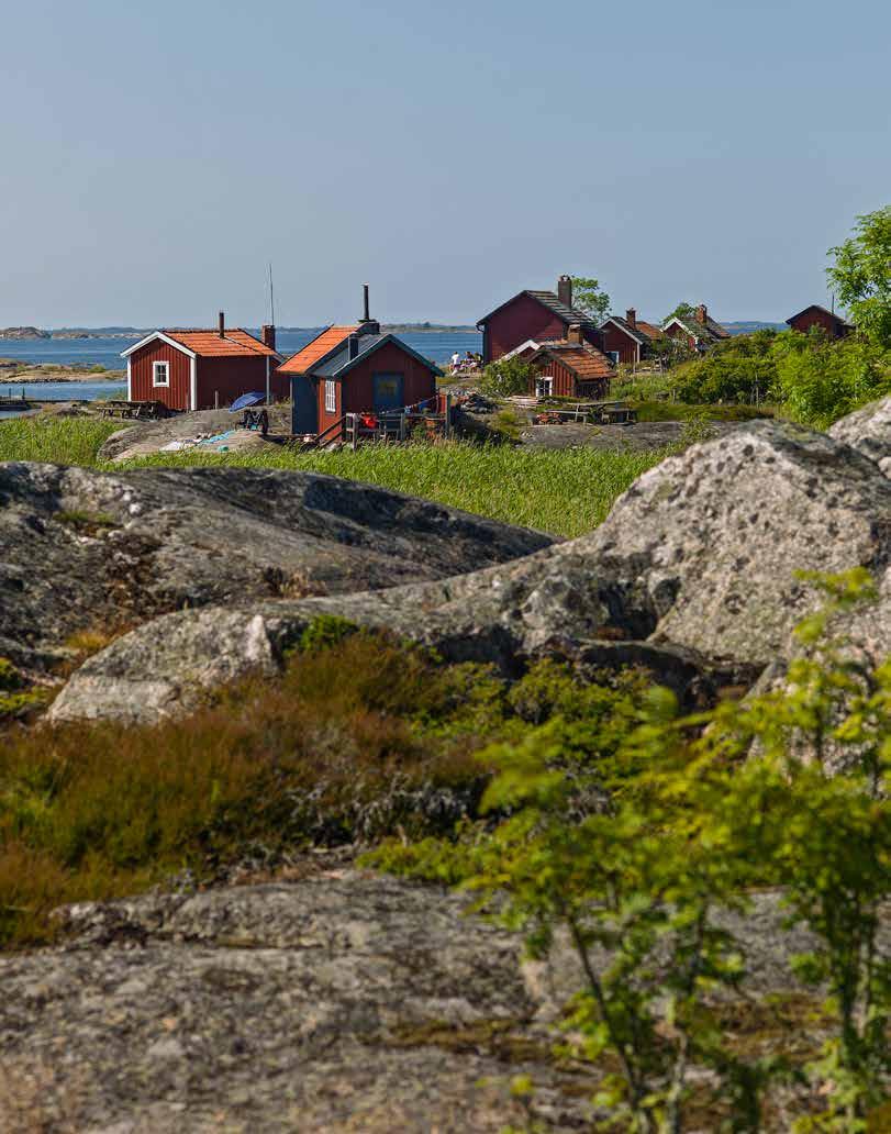 en annan av ytterskärgårdens gamla fiskeplatser är Röder, cirka åtta sjömil öster om Rödlöga.