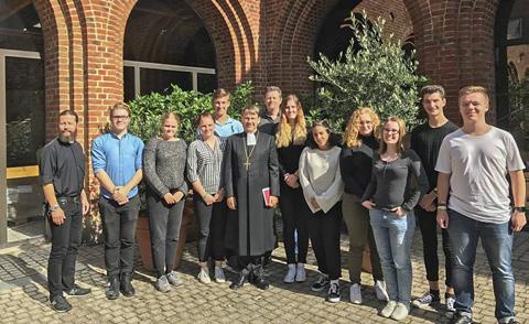 Kalender GUDSTJÄNSTER/MÄSSOR Mässa NYTT BÅRTÄCKE Datum Bårslövs kyrka Fjärestads kyrka Glumslövs kyrka Kvistofta kyrka För mer detaljerad information om våra verksamheter och aktiviteter - se