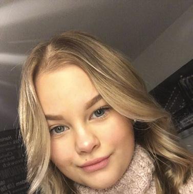Jag skulle rekommendera alla att konfirmera sig vare sig de är kristna eller inte och jag är väldigt glad att jag valde att göra det.