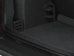 med skjutbart armstöd Kylbart handskfack MyKey-teknik Framsäten med variabel eluppvärmning Manuell luftkonditionering Auto Start-Stop Radio/CD med 4,2" skärm, sex högtalare, Bluetooth -