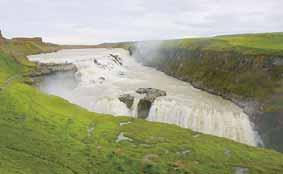 Sigríði, sem var fædd árið 1874, var mjög annt um fossinn og lagði að honum fyrstu göngustígana og tók að sér að fylgja gestum að fossinum. Í byrjun 20.