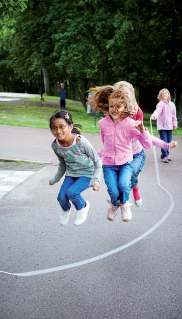 Västerås 2026 Det övergripande målet är att Västerås ska vara attraktivt och ekologiskt, ekonomiskt, socialt och kulturellt hållbart. Samspelet mellan stad och landsbygd är viktigt.