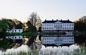 Nyhet: Bed and Breakfast i Gysinge PRIS: 550 kr. I priset ingår frukost, sänglinnen och handduk.