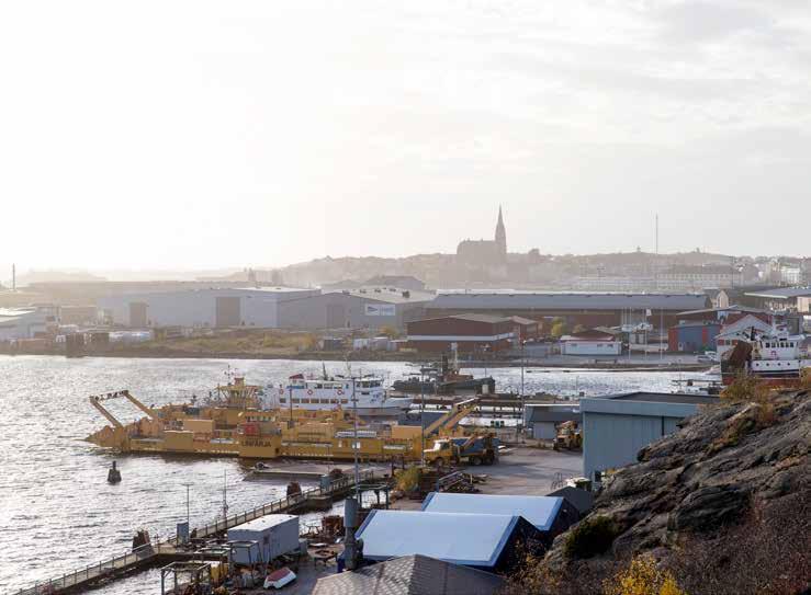 VÅRA AFFÄRER VI I REDERIET TILLSVIDAREANSTÄLLDA MARS Håkan Polanik Befälhavare fri/överstyrman, Visingsöleden FOTO: MOSTPHOTOS.COM Fridhems varv i Lysekil.