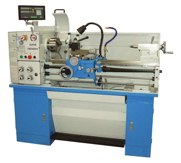 METALLBORR, FRÄS OCH SVARV FRÄSMASKIN MODELL PCZX45 2006 FRÄSMASKIN MODELL PCZX45 2330 Med digital positioneringsutrustning i tre axlar (X-Y-Z) FRÄSMASKIN MODELL PCZX45 2428