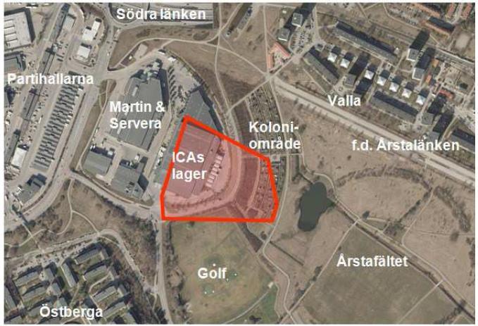 Detaljplaneområdet utgörs idag till stor del av ICA:s lagerlokal, Ersta Gårdsväg och kolonilottsområde, samt till viss del av golfbana och buskage med nypon och slån.