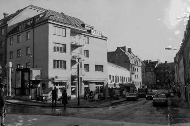 Bebyggelsen i båda de nya förstäderna ritades till stor del av samma välrenommerade arkitekter och ingenjörer; den ledande arkitektirman Hagström & Ekman samt arkitekten Albin Brag, med ett förlutet