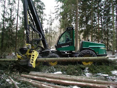 ARBETSRAPPORT FRÅN SKOGFORSK NR 547 2003 Timberjack 1270.