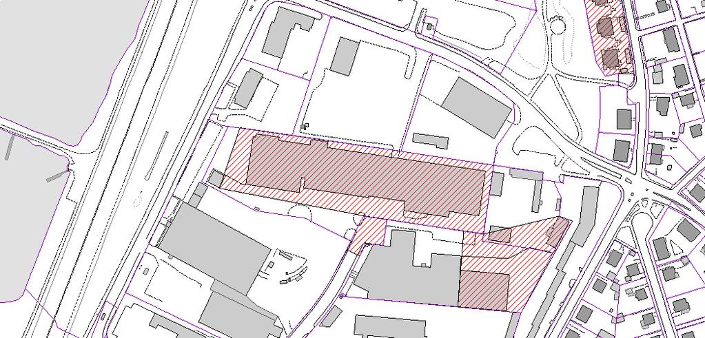 Generellt består översta marklagret av 1-2 m fyllnadsmassor. I samtliga undersökningar har torv påträffats.