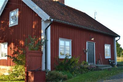 Fotografi Sörmlands museum Bostadshusen skall inte byggas till eftersom det riskerar att ge byggnaderna ett modernt villautseende som försvårar läsbarheten