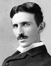 SETIs historia I: Tesla Nikola Tesla (1856 1943) Pionjär inom växelströmsteknik och användandet av trådlös kommunikation med radiovågor Föreslog att radio kunde användas för att