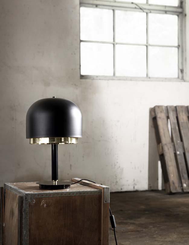 casanova bordlampa table Sabina Grubbeson, 2014 - Product design bord/table - Category D: 27, H: 45, W: 27 - Dimensions (cm) Metal/metall.