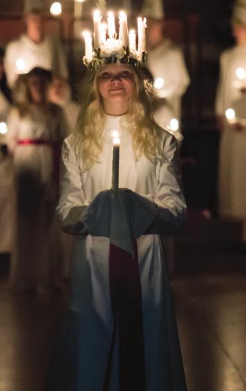 Linderson Efter gudstjänsten serveras enkelt luciakaffe i kyrkan