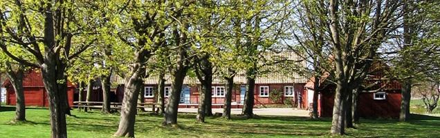 Skorstensgården Skorstensgården från Hjärnarps socken är en gård från enskiftets dagar i början av 1800-talet.