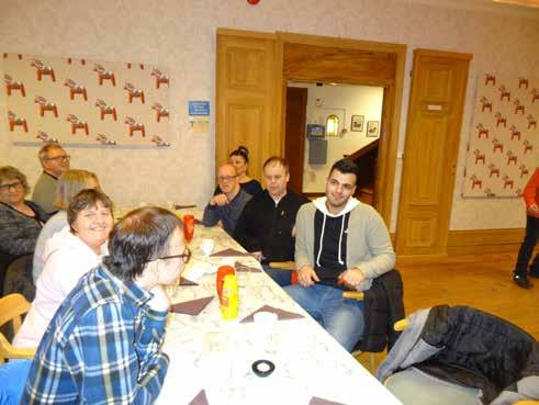 Vi stöder parasport Dalarna och Gävleborg Avesta Park & Trädgårdsservice AB Koppardalsvägen 27 774 41 Avesta 0226-547 25 www.avestapark.