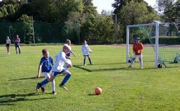 Träningsmatch JIK P06/07 mot Bollstanäs SK P07. Poolspel P08 (3 lag inkl. P07). Ålandstidningen Cup P08 (3 lag inkl. P07). Miniturnering mot Åbo IFK (2 P07/08 lag).