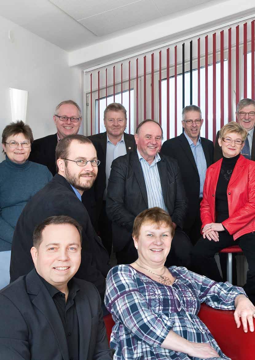 STYRELSE OCH LEDNING 46 Styrelse (S) och ledning (L) STÅENDE FR V: Karin Olofsson (facklig representant), Sture Åhlund (L), Alf Granström (S) (ordförande), Hans Widmark (L), Kurt Vallmark (S) (vice