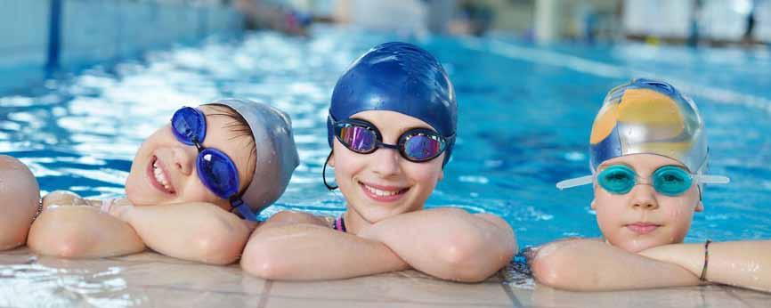 SKOLSIM Det är viktigt att kunna simma och vi jämför simkunnighet med en billig livförsäkring.