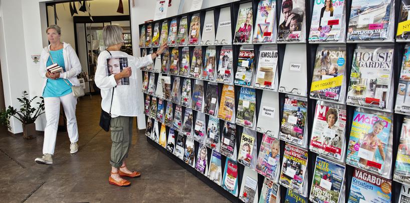 Vellinge och Västra Ingelstads bibliotek är integrerade med en gymnasie- respektive en F 9-skola (F 9 är en beteckning som i skolsammanhang betyder att skolan har undervisning för elever från