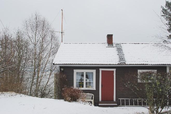 Kulturhistoriska kvalitéer: Området har tillkommit före strandskyddet. Samspelet med gårdsmiljön varifrån de avstyckats.