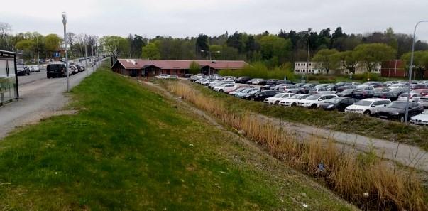 Sida 7 (45) Detaljplan Planområdet omfattas av gällande stadsplaner Pl 2001-15501 som föreskriver gatumark i området och Pl 7749 där aktuell mark i huvudsak är angiven som mark för idrottsändamål som