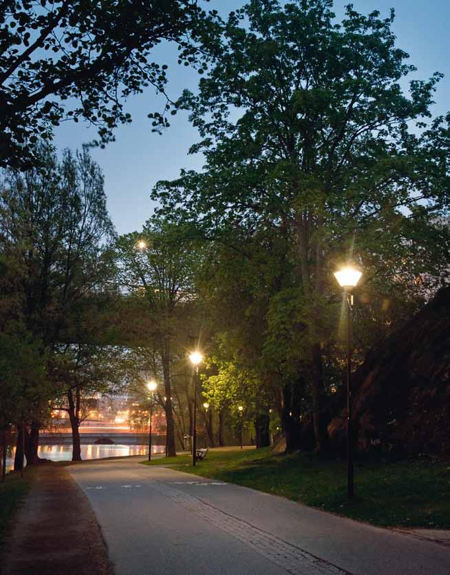 kungsholms strand Ljusstyrning nästan halverade energiförbrukningen Belysning i parker och vid gång- och cykelvägar står ofta och lyser på kvällar och nätter utan att någon finns i närheten.