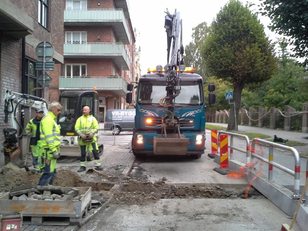 Schakt 3 grävdes över Östra Vallgatan. Ett ca 6,00 m långt, 0,70 m brett och 0,75 m djupt schakt grävdes tvärs över Östra Vallgatan. Ett kulturlager som påminde om moränlera framkom i schaktbottnen.