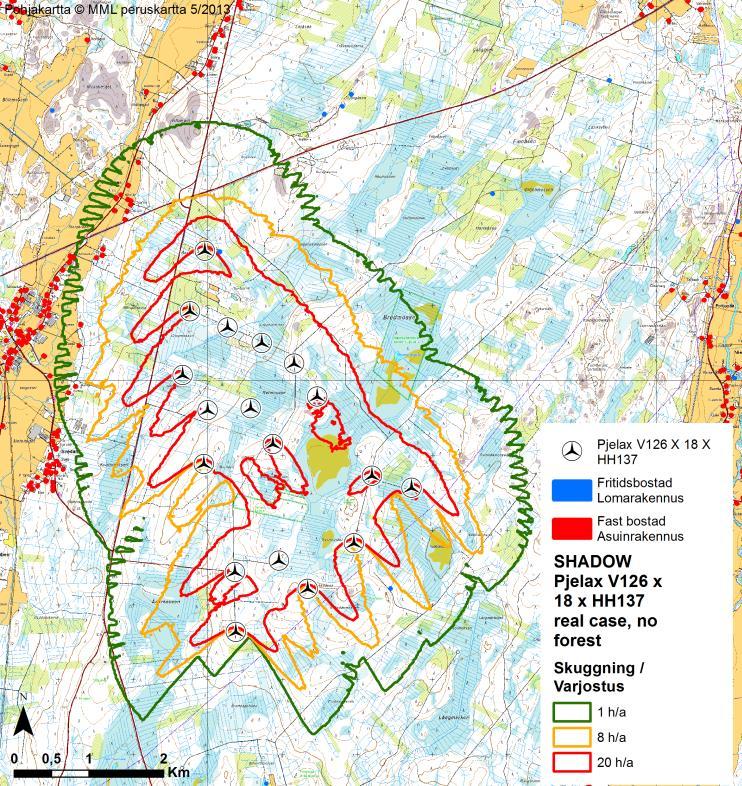 I förhållande till nuläget innebär Pjelax skuggningskonsekvenser att det finns en fast bostad och en fritidsbostad inom det skuggningsområde där skuggtimmarna 8 h/a överskrids.