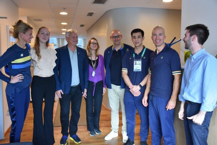 På eftermiddagen besökte jag och ett par andra ledare, tillsammans med SOK, Sveriges Ambassad i Buenos Aires.